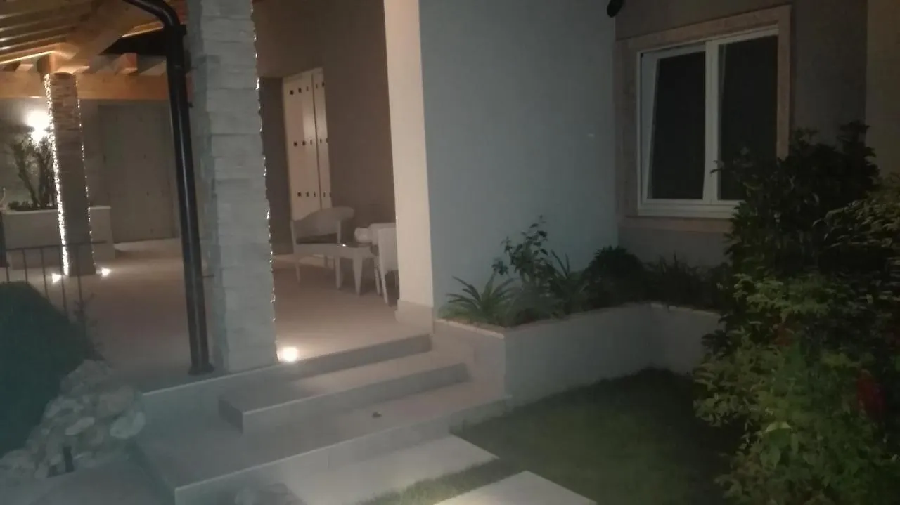 شقة Casa Pergola 2 - Fronte Piscina, Parking باردولينو