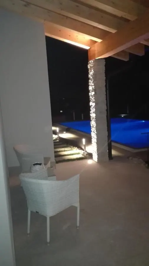 شقة Casa Pergola 2 - Fronte Piscina, Parking باردولينو